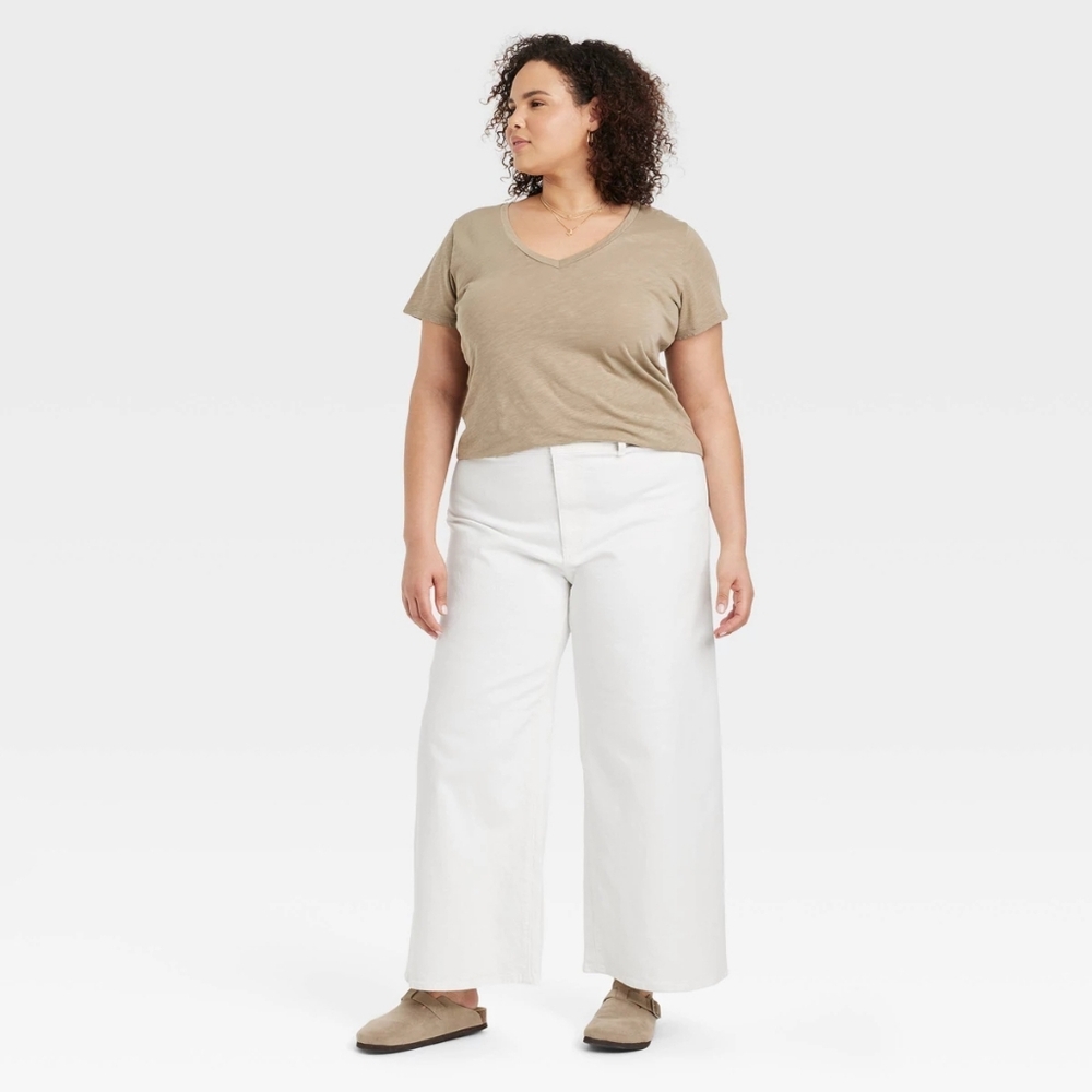 Universal Thread Women's High-Rise Sailor Wide Leg Ankle Jeans -